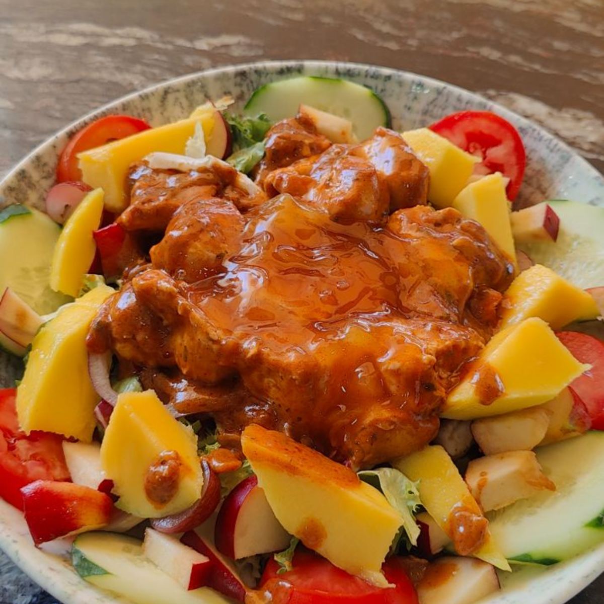 Chicken & mango salad